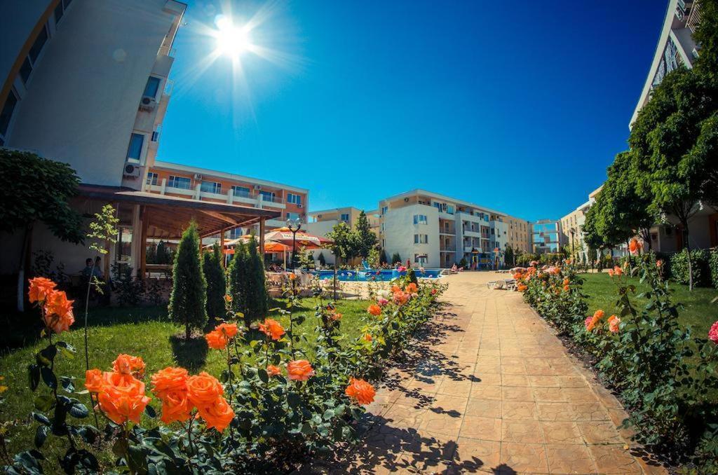Apartment In Nessebar Fort Club Сонячний Берег Екстер'єр фото